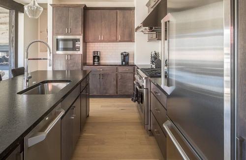 Big Sky Condo | Holiday Stays Available! Modern Townhouse Near Town Center with Private Hot Tub