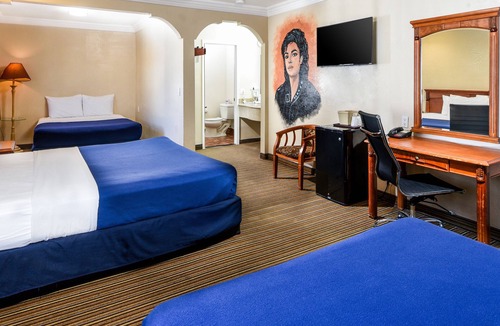 Little Armenia Hotel | Hollywood Inn Express North