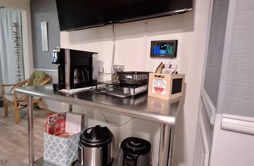 Port Mansfield House | Home 3-bdroom in tranquil Port Mansfield with AC