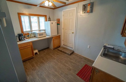 Kelleys Island House | Home on the shore. 2 person Studio amazing view