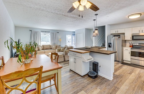 Bath House | Home w/Fire Pit & Sunroom: 9 Mi to Downtown Akron
