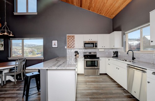 Big Sky House | Home w/private hot tub & fireplace close to Town Center & Resort - Mountain to Meadow Ski Chalet