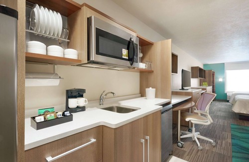 Bismarck Hotel | Home2 Suites by Hilton Bismarck