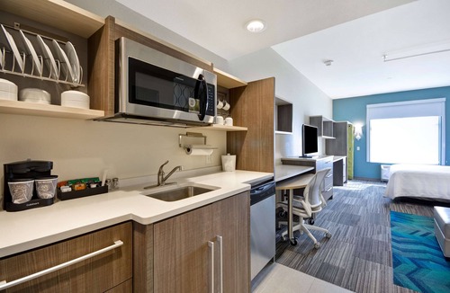 Perrysburg Hotel | Home2 Suites by Hilton Perrysburg Levis Commons Toledo