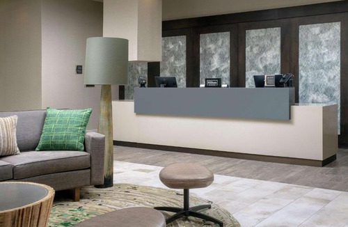 Rainey Street Historic District Hotel | Homewood Suites by Hilton Austin Downtown