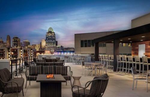 Newport Hotel | Homewood Suites By Hilton Newport Cincinnati