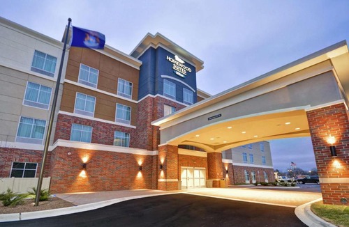 Warren Hotel | Homewood Suites By Hilton Warren Detroit