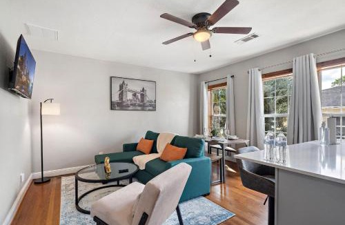 MacGregor Apartment | Homey Apt Nr Med Center Fire Pit BBQ WiFi Games