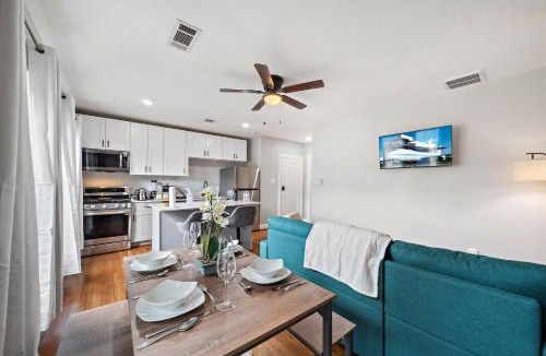 MacGregor Apartment | Homey Apt Nr Med Center Fire Pit BBQ WiFi Games