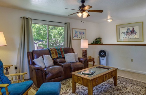 Central - Terry Apartment | Homey Billings Apartment w/ Deck & Grill!