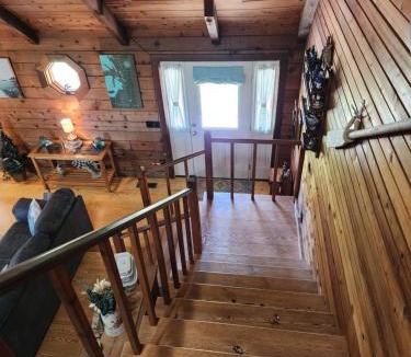 Columbia House | Hooks Hideaway-Cabin on the Albemarle Sound