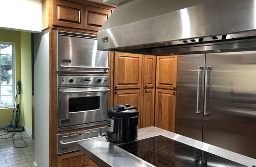 Bryant Bed & Breakfast | Horse stable 10 minutes North of Le Claire, Iowa