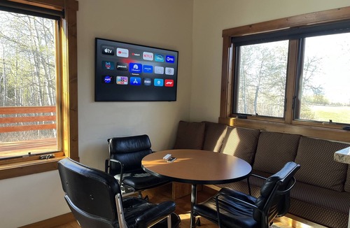 Clawson Cabin | Horseshoe Cabin: Spacious & Quiet, Mountain Views
