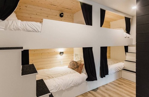 Columbia Falls Hostel | Hostel ∙ 8 guests