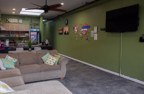 Pacific Beach Hostel | Hostel ∙ 8 guests