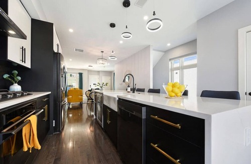 Lawrenceville House | ★ HostWise Stays ★ Rooftop Deck w/Panoramic City Views| Home Theater