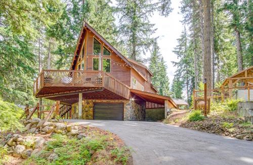 Cle Elum House | Hot Tub, Deck and Game Room Cle Elum Cabin!