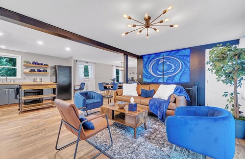State College House | *Hot Tub*Game Room*Outdoor Kitchen*Bar