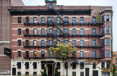 Theatre District Hotel | Hotel ∙ 8 guests