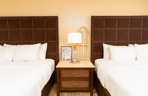 San Ysidro Hotel | Hotel Baja San Diego