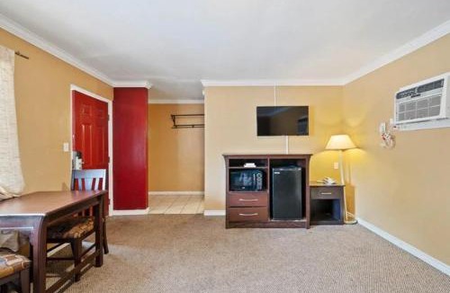 Beeville Hotel | Hotel Beeville -US 181