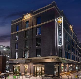 Fishers Hotel | Hotel Nickel Plate Fishers, Tapestry Collection By Hilton