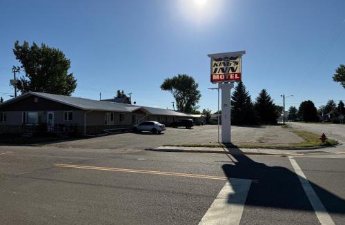 Culbertson Hotel | Hotel O The Kings Inn Culberston MT HWY 2