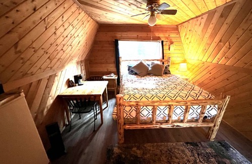 West Glacier House | House ∙ 1 bedroom ∙ 2 guests