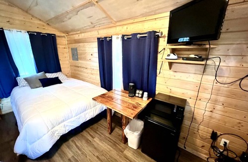 West Glacier House | House ∙ 1 bedroom ∙ 4 guests