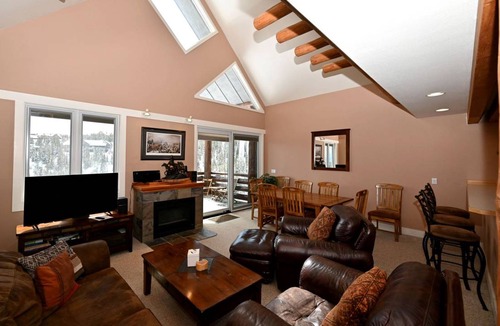 Saddle Ridge House | House ∙ 1 bedroom ∙ 8 guests