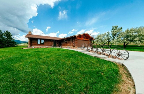 Buffalo House | House ∙ 2 bedrooms ∙ 8 guests