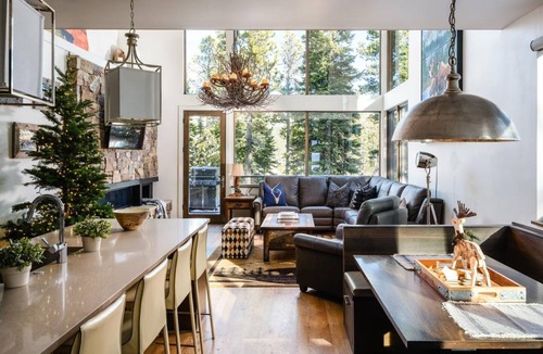 Big Sky House | House ∙ 3 bedrooms ∙ 6 guests