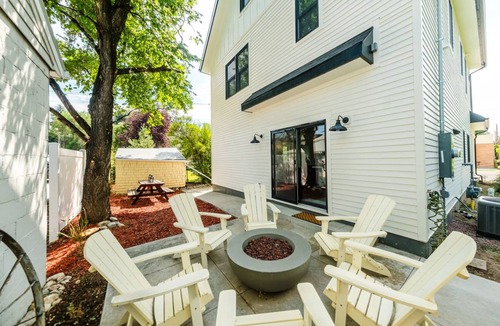 Sheridan House | House ∙ 3 bedrooms ∙ 7 guests