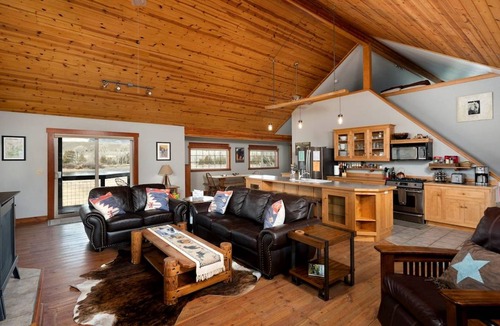 Livingston House | House ∙ 4 bedrooms ∙ 10 guests