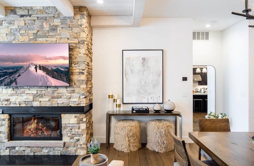 Big Sky House | House ∙ 4 bedrooms ∙ 10 guests
