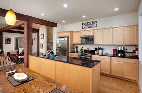 Cameron House | House ∙ 4 bedrooms ∙ 12 guests