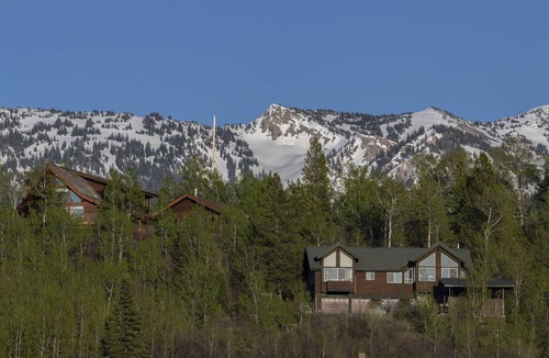 Alpine House | House ∙ 5 bedrooms ∙ 9 guests