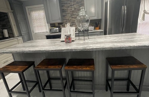 Whitehaven House | House- 5 minutes from Graceland