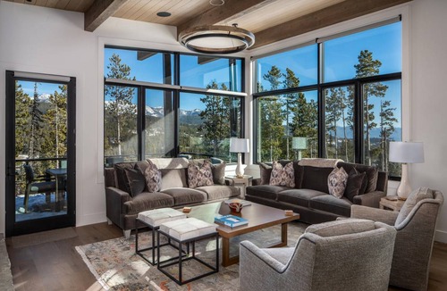 Big Sky House | House ∙ 6 bedrooms ∙ 14 guests