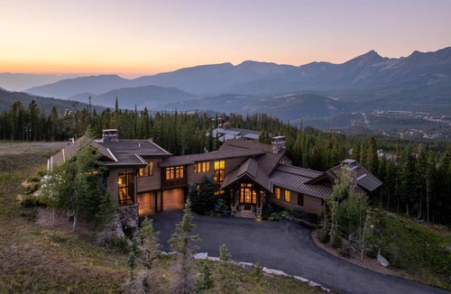 Big Sky House | House ∙ 6 bedrooms ∙ 20 guests