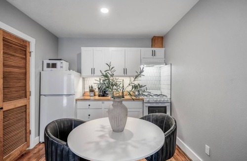 Greater East End Apartment | Houston Hideaway Near Dwntwn and City Attractions