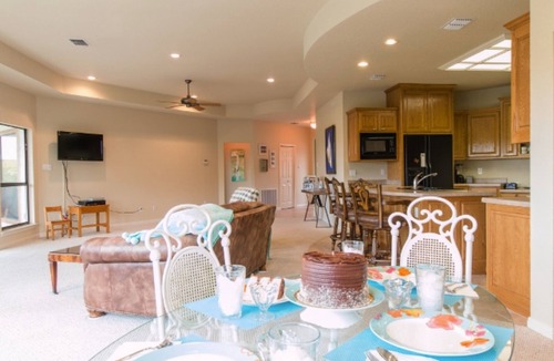 Canyon Lake House | Immaculate ten Brink House In Canyon Lake