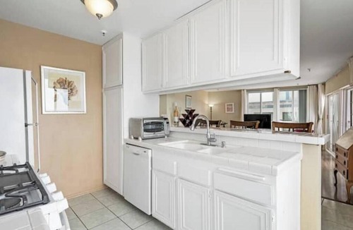 South Redondo Condo | Incredible Panoramic Ocean Views- Condo In Redondo