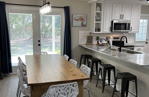 Murrells Inlet House | Inlet Escape Private Home, Heart of Inlet, short walk to Marshwalk