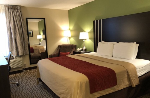 Clinton Hotel | Inn at Clinton