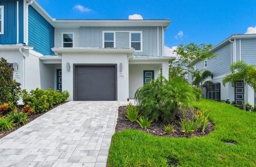 Reunion Apartment | Inviting Townhome Near Disney With Resort & Waterpark Access - 7833SD
