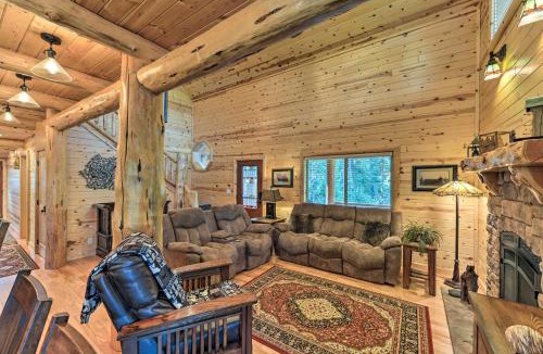 Island Park House | Island Park Cabin with Stunning Forest Views!