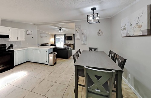 Put-in-Bay House | Island Vacation Home at Island Club - Sleeps 10 Comfortably -3 BR-2 BA-IC106