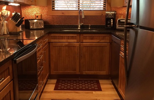 Teton Village Condo | Jackson Hole Teton Village Condo Sleeps 6 Pool and Hot Tub access.