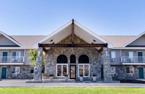 Whitehall Hotel | Jefferson Inn